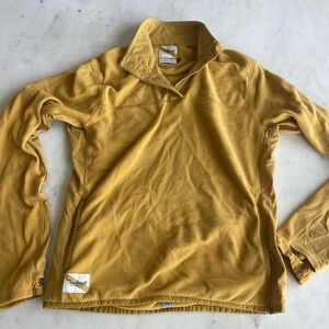 Tracksmith Yellow Fleece Pullover XS